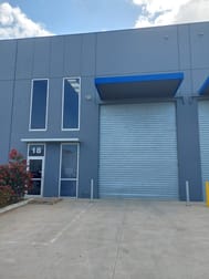 Click to view all images 18/1 Network Drive Truganina VIC 3029 - Image 1