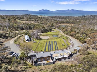 12 Addison Street Swansea TAS 7190 - Image 3