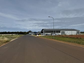9 McGuinn Crescent Dubbo NSW 2830 - Image 2