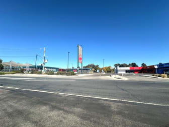 297 Boorowa Street Young NSW 2594 - Image 2