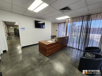 3/100 Olympia Street Tottenham VIC 3012 - Image 3