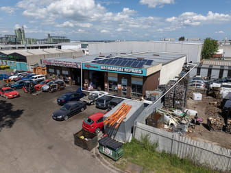 1 & 2/18 Racecourse Road Pakenham VIC 3810 - Image 1
