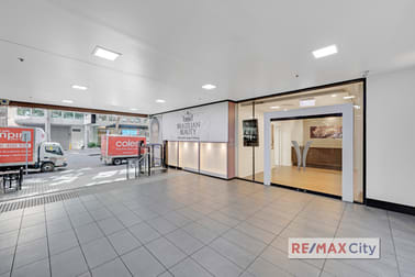 2/97 Creek Street Brisbane City QLD 4000 - Image 3