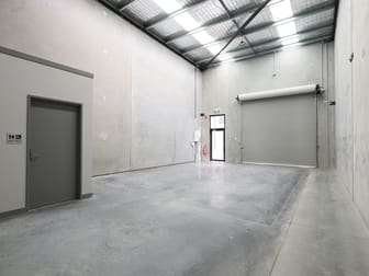 Click to view all images 3/2 Red Fields Road Moss Vale NSW 2577 - Image 3
