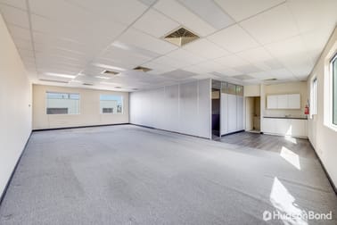10/13 Walkers Road Nunawading VIC 3131 - Image 3