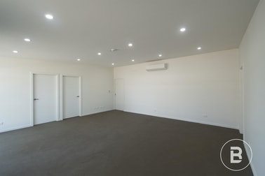 92 Napier Street Maryborough VIC 3465 - Image 3