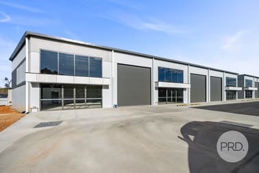 Click to view all images 161 Fernleigh Road Wagga Wagga NSW 2650 - Image 2