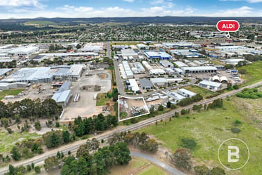 25 Villiers Drive Wendouree VIC 3355 - Image 3
