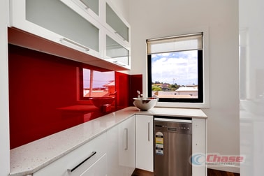 7/710 Brunswick Street New Farm QLD 4005 - Image 2