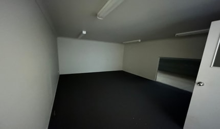 2/102 Islander Road Pialba QLD 4655 - Image 2