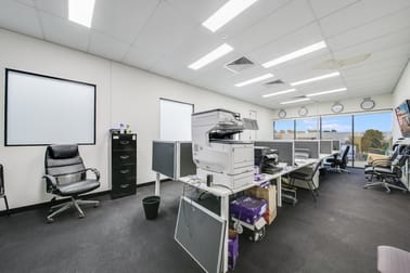 10/5-7 Lone Pine Place Smeaton Grange NSW 2567 - Image 3