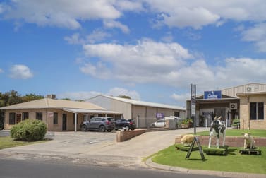 2/15 Cook Street Busselton WA 6280 - Image 2