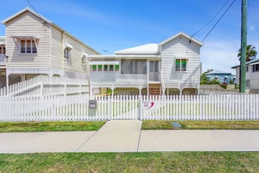 Whole of the property/247 William Street Allenstown QLD 4700 - Image 1