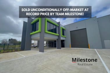 30 Gwen Road Cranbourne West VIC 3977 - Image 1