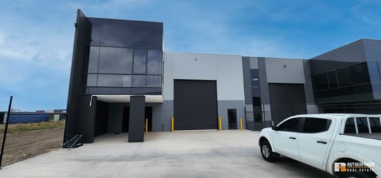 6 Jarklan Street Truganina VIC 3029 - Image 2