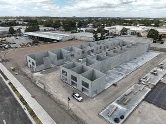 Click to view all images 14-98 Old Castlereagh Road Penrith NSW 2750 - Image 2