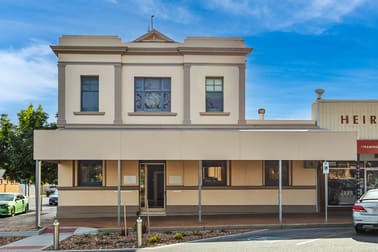 44 East Terrace Loxton SA 5333 - Image 1