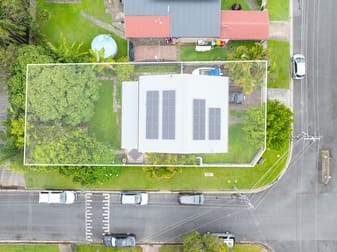 8 Serene Court Arundel QLD 4214 - Image 2