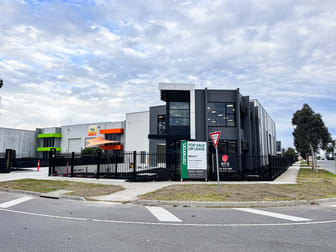 2 Morialta Road Cranbourne West VIC 3977 - Image 1