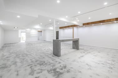 2/33 Central Drive Burleigh Heads QLD 4220 - Image 3