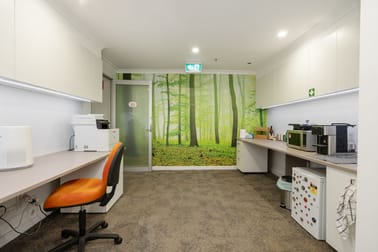 Ground  Unit 138/2 Akuna Street City ACT 2601 - Image 1