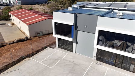 1-7/22 Linmax Court Point Cook VIC 3030 - Image 1