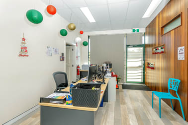 2/4 Ironbark Close Warabrook NSW 2304 - Image 3