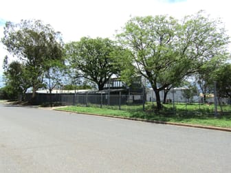 1 Karri Street Blackwater QLD 4717 - Image 2