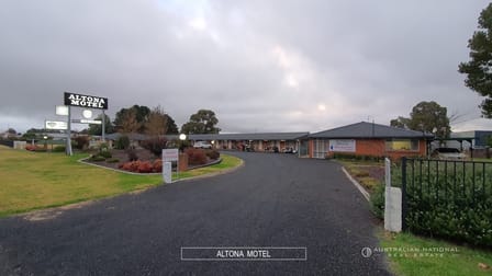 113 - 115 New England Highway Uralla NSW 2358 - Image 1