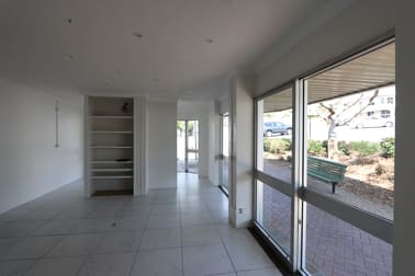 1/27 Park Avenue Burleigh Heads QLD 4220 - Image 2