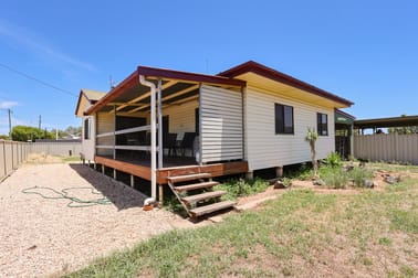 69-71 Chrystal Street Roma QLD 4455 - Image 2