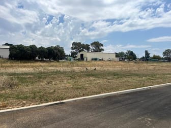 LEVEL SERVICED INDUSTRIAL LAND/6 Crabapple Close Orange NSW 2800 - Image 1