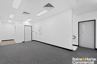 1/566 Rode Road Chermside QLD 4032 - Image 3