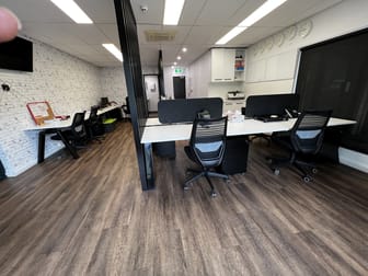 2/50 Anderson Street Fortitude Valley QLD 4006 - Image 3