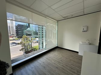 138/1 queens road Melbourne VIC 3000 - Image 2