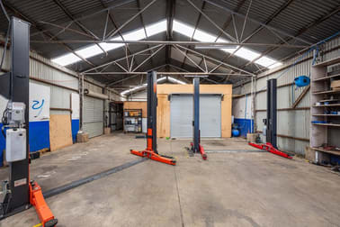 Whole Building/16-18 Albion Street Wingfield SA 5013 - Image 3