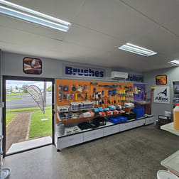 7 & 8/223 Hartley Street Portsmith QLD 4870 - Image 2