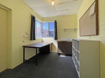 4/33 Buckingham Drive Wangara WA 6065 - Image 3