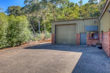 4/57 Churchill Avenue Bright VIC 3741 - Image 2