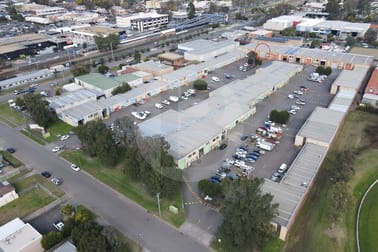 2E/4 LOUISE AVENUE Ingleburn NSW 2565 - Image 1