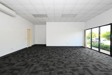 23/16 Charlton Court Woolner NT 0820 - Image 3