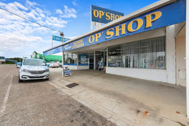 8 Carpenter Street Lakes Entrance VIC 3909 - Image 1