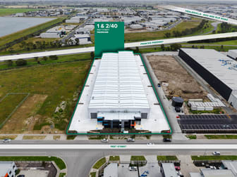 Click to view all images 1&2/40 Peet Street Pakenham VIC 3810 - Image 1