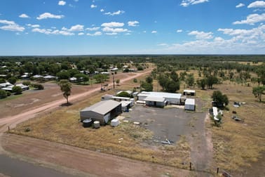 Click to view all images 127 Ivan Street Surat QLD 4417 - Image 3