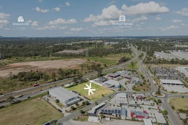 Multiple Units/52 Hawkins Crescent Bundamba QLD 4304 - Image 2