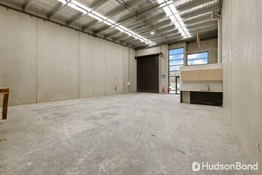 21 Kiel Close Kilsyth VIC 3137 - Image 3