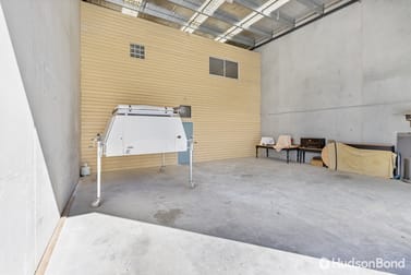 2/23 Cook Road Mitcham VIC 3132 - Image 3