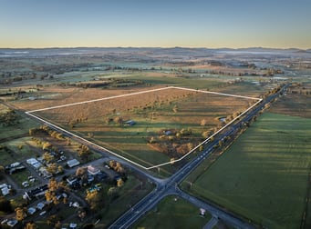 ‘Crossroads’ New England Highway Tamworth NSW 2340 - Image 1