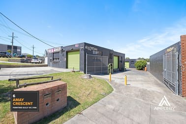 6 Amay Crescent Ferntree Gully VIC 3156 - Image 1