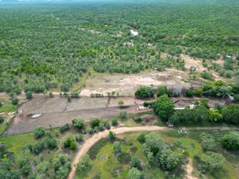 Moroak and Goondooloo Stations Flying Fox NT 0852 - Image 3
